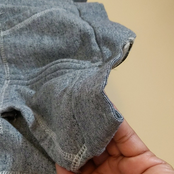 Blumind| Gray Zip Up Cotton Hoodie With Pockets - Picture 5 of 12